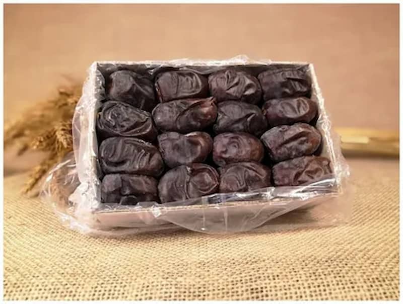 تصویر 4 از خرما مضافتی عالی بم با رطب تازه و کیفیت طبیعی